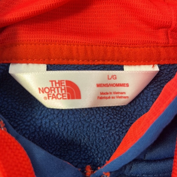 North Face Hoodie - Picture 3 of 6